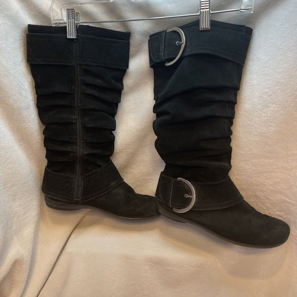White Mountain Black Suede With Buckle Side Zip Mid Calf Boot Women's Size 7.5 - Picture 4 of 12